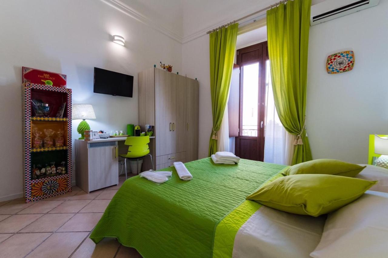The Palace B&B And Apartments Santo Stefano di Camastra Eksteriør bilde