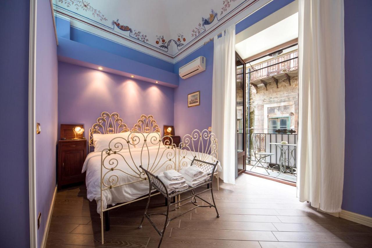 The Palace B&B And Apartments Santo Stefano di Camastra Eksteriør bilde