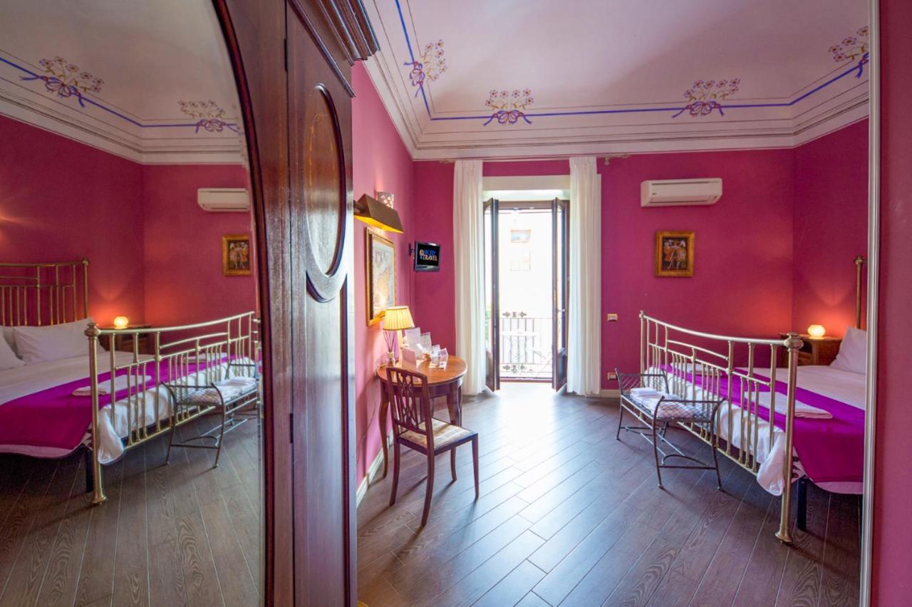 The Palace B&B And Apartments Santo Stefano di Camastra Eksteriør bilde